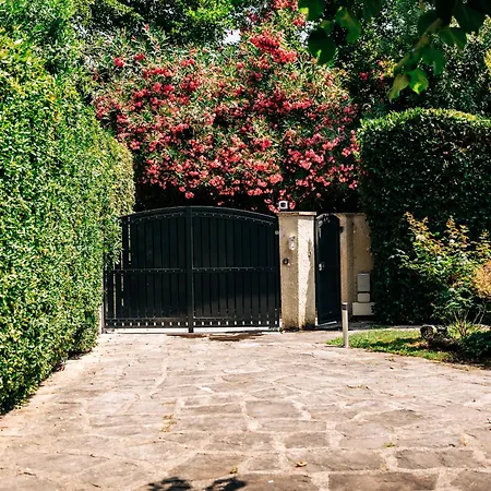 Villa A Dei Marmi Forte dei Marmi