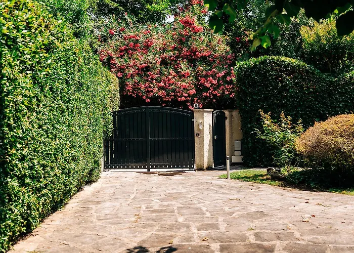 Villa A Dei Marmi Forte dei Marmi