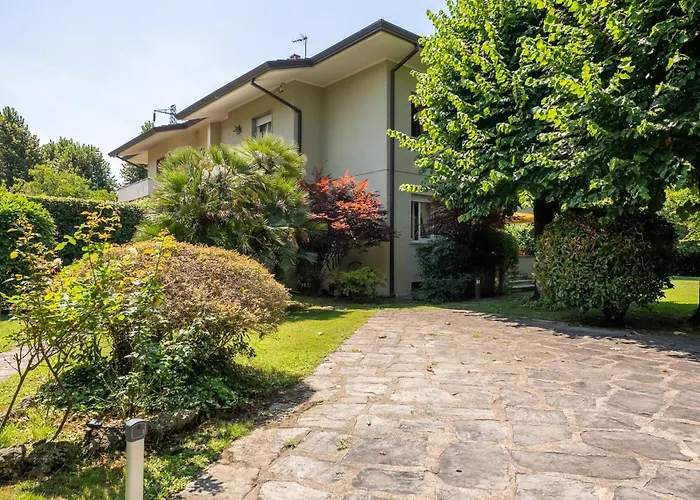 A Dei Marmi 别墅 马尔米堡